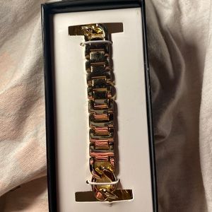 This is brand new (never worn) it’s to big for my wrist and I lost the receipt.